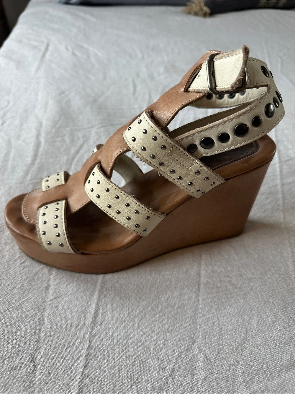 freebird Tan Leather Platform Studded Strappy Wedges with Cream Straps